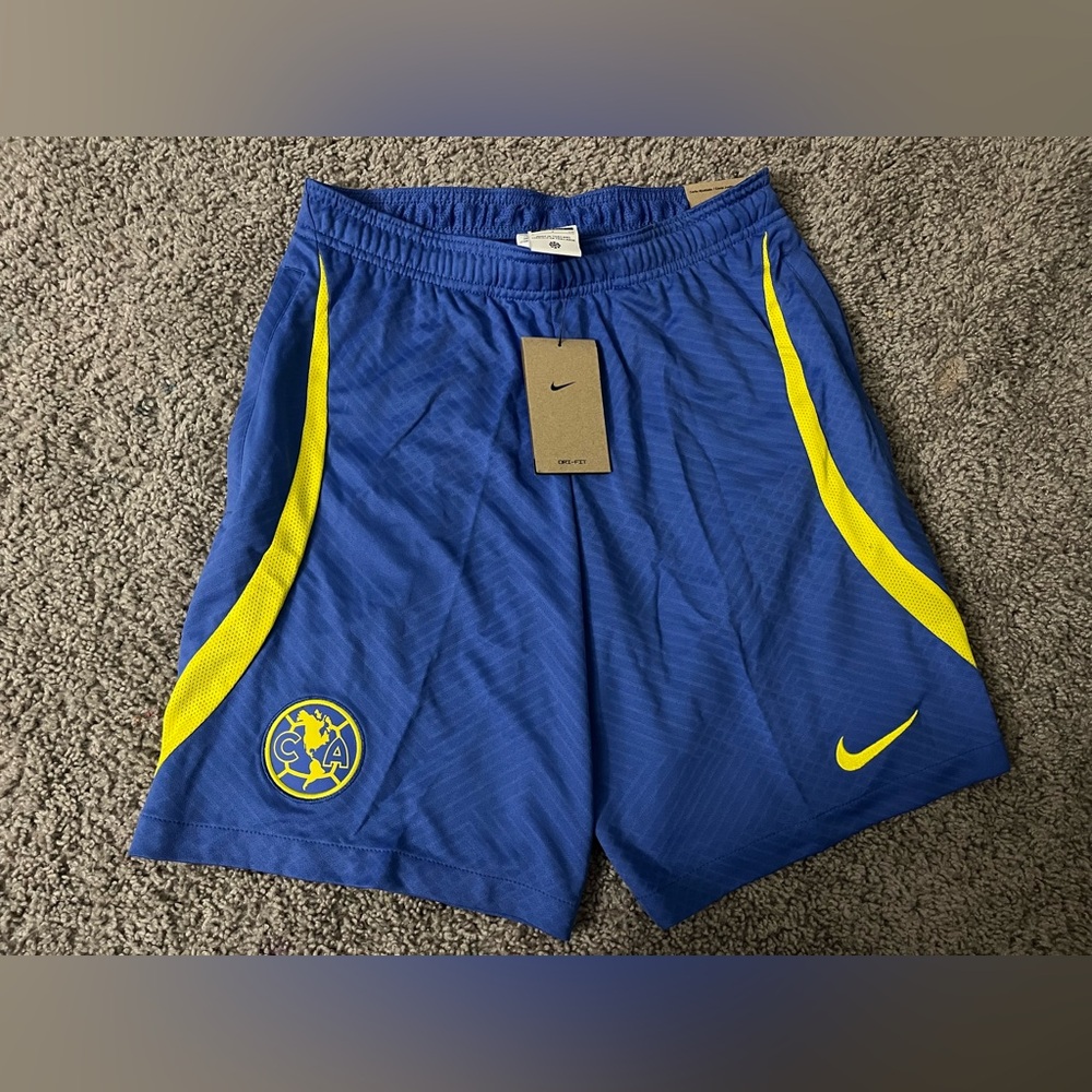 Nike Dri-Fit Club America Liga MX Mens Slim Fit Soccer Shorts Sizes S/M/L DM2642